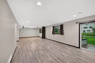 3413 Stonehedge Dr NE, Rochester, MN 55906 - Photo 32