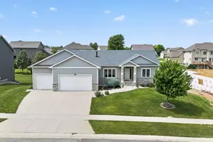 3413 Stonehedge Dr NE, Rochester, MN 55906 - Photo 50