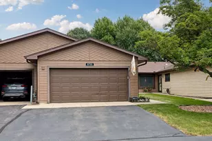 8730 134th St W, Apple Valley, MN 55124 - Photo 4