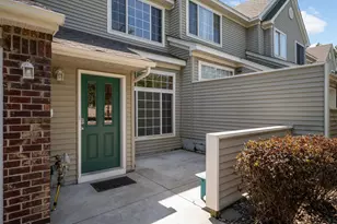 8775 Branson Dr, Inver Grove Heights, MN 55076 - Photo 4