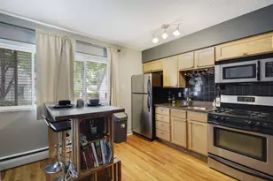 2639 Colfax Ave South, Minneapolis, MN 55408 - Photo 4