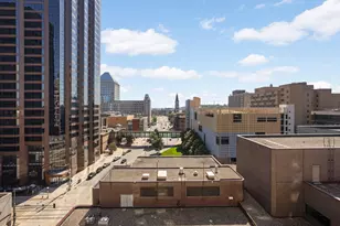 66 9th St E, Saint Paul, MN 55101 - Photo 22