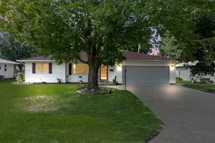 605 14th St NE, Owatonna, MN 55060 - Photo 2