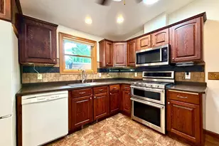 2326 Hallquist Ave, Red Wing, MN 55066 - Photo 8