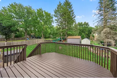 8715 N Brook Avenue N, Brooklyn Park, MN 55428 - Photo 44