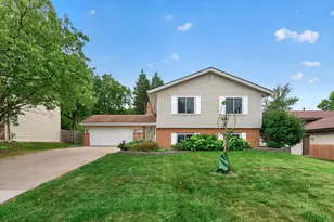 8715 N Brook Ave N, Brooklyn Park, MN 55428 - Photo 38