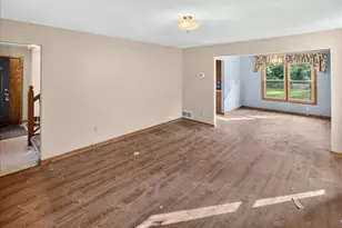 9720 Oliver Ave N, Brooklyn Park, MN 55444 - Photo 8