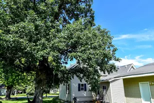 606 Kendall Ave S, Thief River Falls, MN 56701 - Photo 40