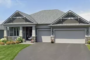 2319 Hillcrest Dr, Hudson, WI 54016 - Photo 1