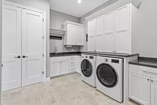2519 Condon Ct, Mendota Heights, MN 55120 - Photo 34
