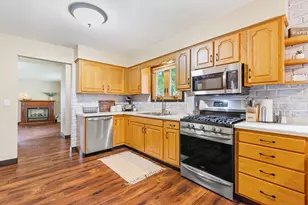 317 Emherst St, Winona, MN 55987 - Photo 10