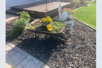 374 Cherry Street W, Mazeppa, MN 55956 - Photo 2