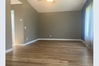 374 Cherry Street W, Mazeppa, MN 55956 - Photo 6