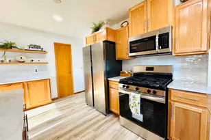 465 Ruth St N, Saint Paul, MN 55119 - Photo 10
