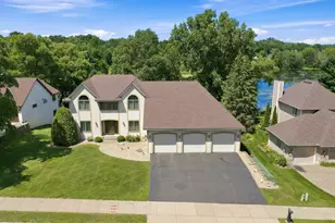 1835 63rd St E, Inver Grove Heights, MN 55077 - Photo 1
