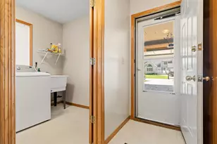 2537 Southcrest Ave E, Maplewood, MN 55119 - Photo 22