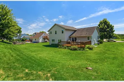 2537 Southcrest Avenue E, Maplewood, MN 55119 - Photo 6