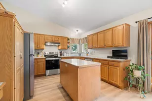 2537 Southcrest Ave E, Maplewood, MN 55119 - Photo 16