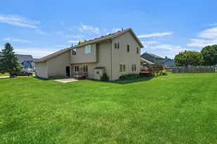 2537 Southcrest Ave E, Maplewood, MN 55119 - Photo 10