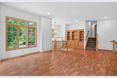 633 Burlington Road, Saint Paul, MN 55119 - Photo 10