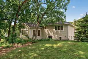 633 Burlington Rd, Saint Paul, MN 55119 - Photo 54
