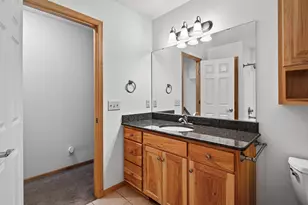 633 Burlington Rd, Saint Paul, MN 55119 - Photo 34