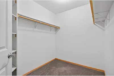 633 Burlington Road, Saint Paul, MN 55119 - Photo 28