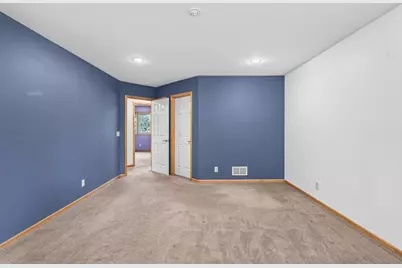 633 Burlington Road, Saint Paul, MN 55119 - Photo 28