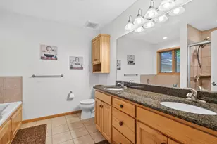 633 Burlington Rd, Saint Paul, MN 55119 - Photo 26