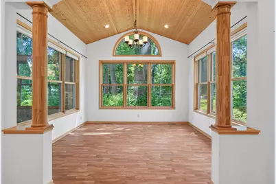 633 Burlington Road, Saint Paul, MN 55119 - Photo 22