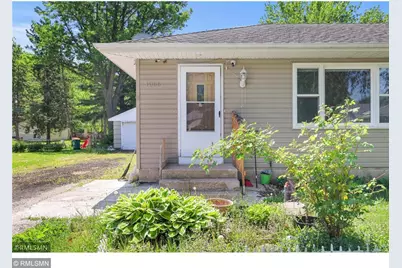 1066 Beatrice Street, Eagan, MN 55121 - Photo 2