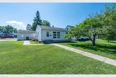 2714 Diane Lane, Hibbing, MN 55746 - Photo 1