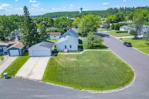 2714 Diane Ln, Hibbing, MN 55746 - Photo 34