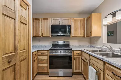 22017 Quincy Street NE, Cedar, MN 55011 - Photo 14