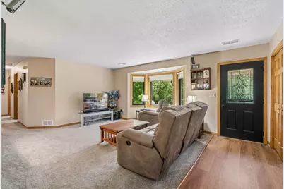 22017 Quincy Street NE, Cedar, MN 55011 - Photo 4