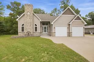 8750 E Beatrice Dr, Clear Lake, MN 55319 - Photo 2