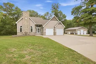8750 E Beatrice Dr, Clear Lake, MN 55319 - Photo 1