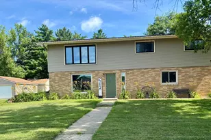 712 Pine St, Nicollet, MN 56074 - Photo 2