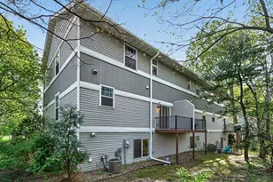 2735 Century Ct, White Bear Lake, MN 55110 - Photo 24