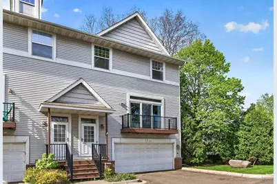 2735 Century Court, White Bear Lake, MN 55110 - Photo 2