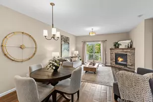 4131 Blakewood Dr, Shakopee, MN 55379 - Photo 10