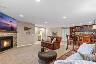 4131 Blakewood Dr, Shakopee, MN 55379 - Photo 24