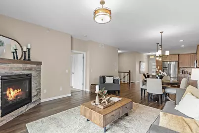 4131 Blakewood Drive, Shakopee, MN 55379 - Photo 12