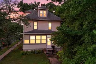 1053 Jessie St, Saint Paul, MN 55130 - Photo 2