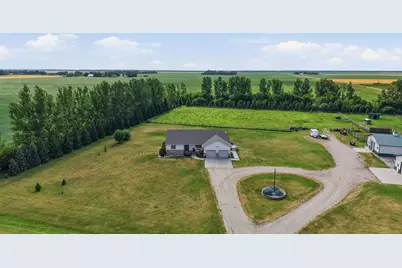 10085 28th Street S, Moorhead, MN 56560 - Photo 2