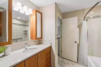 1926 Dupont Avenue S, Minneapolis, MN 55403 - Photo 16