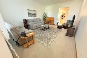 3208 Park Ave NW, Bemidji, MN 56601 - Photo 2