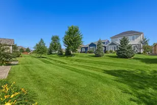 8896 Upper 9th Pl N, Lake Elmo, MN 55042 - Photo 38