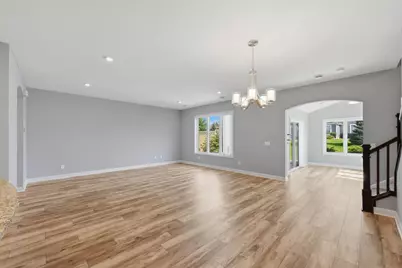8896 Upper 9th Place N, Lake Elmo, MN 55042 - Photo 6