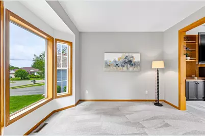 9082 Glenborough Drive, Elko New Market, MN 55020 - Photo 4